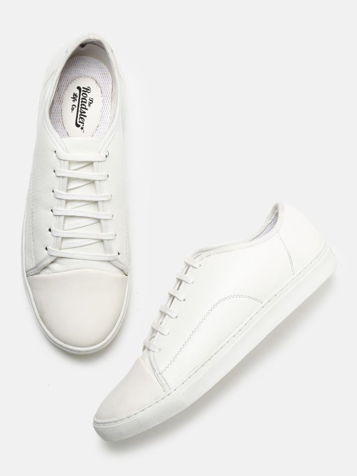 Roadster men discount white sneakers