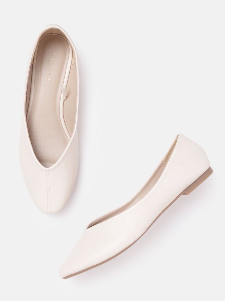 Pointed toe store ballerina