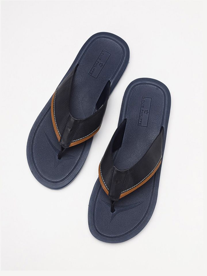 Louis philippe flip on sale flops