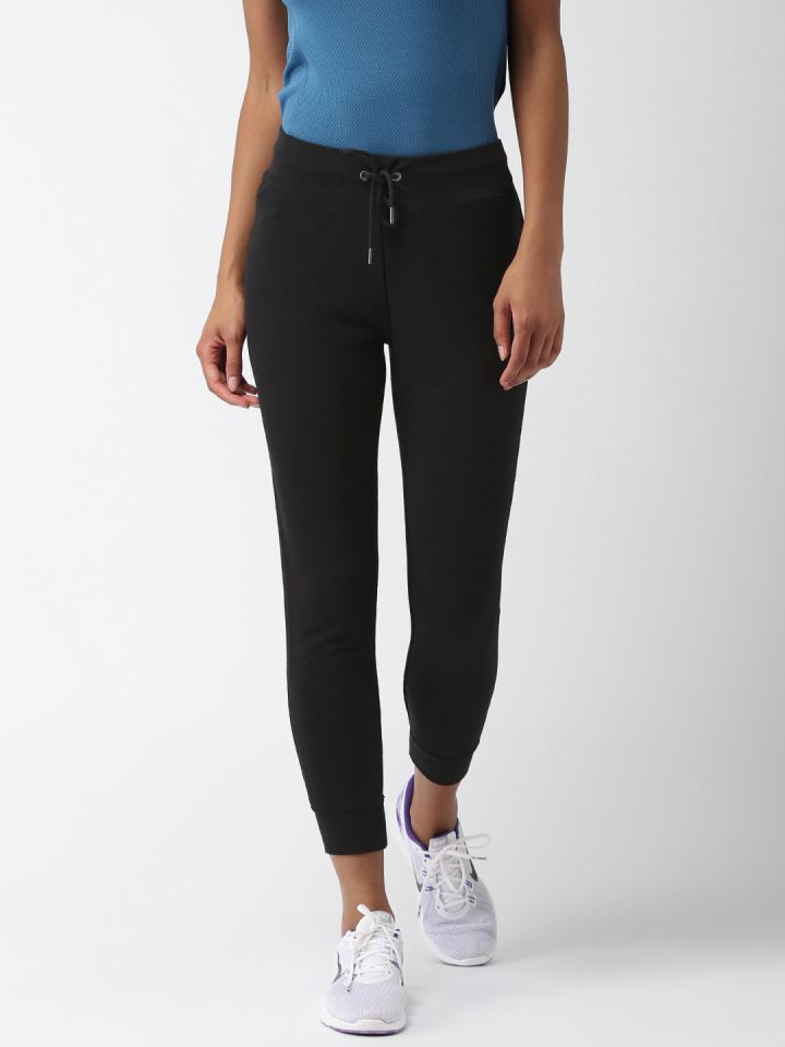 Black nike modern online joggers