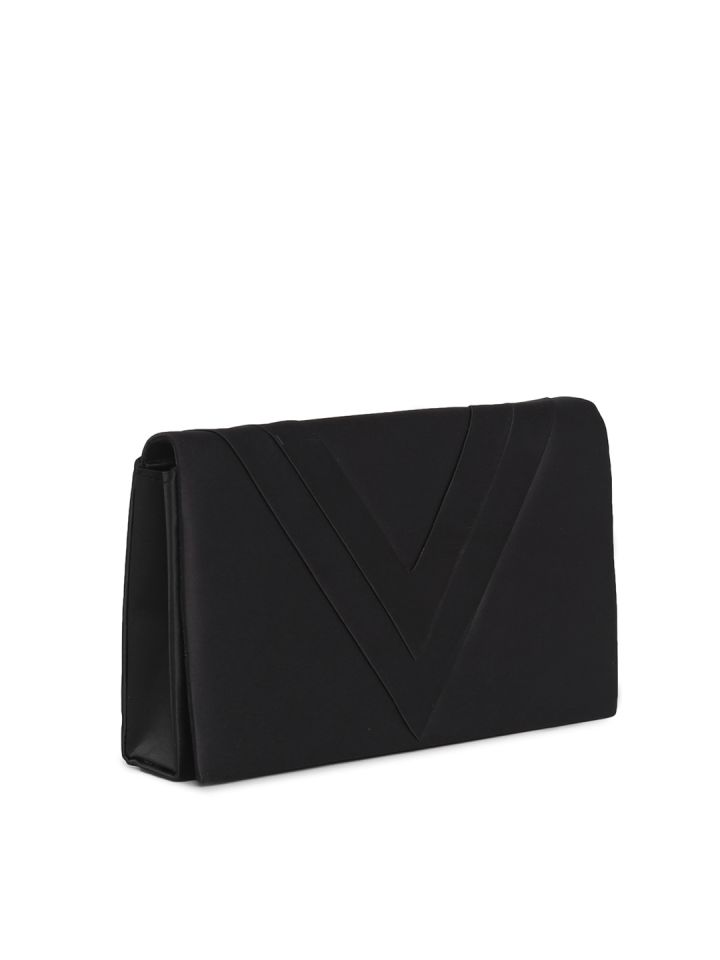 accessorize black clutch