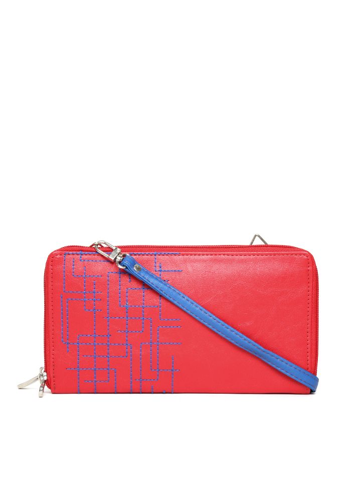 Myntra baggit wallets deals