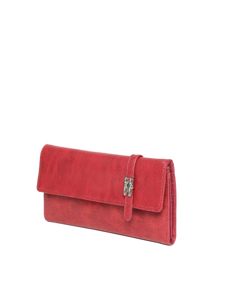 Myntra baggit wallets store