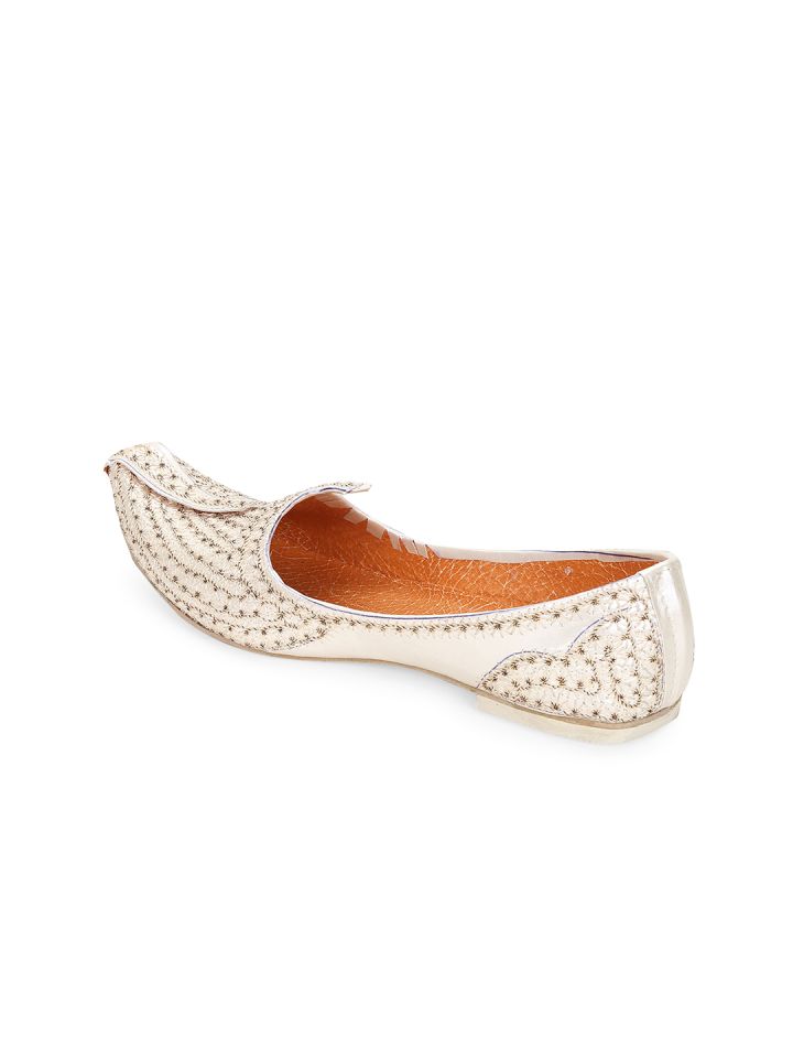 Sojanya Mens Woven Ethnic Mojari