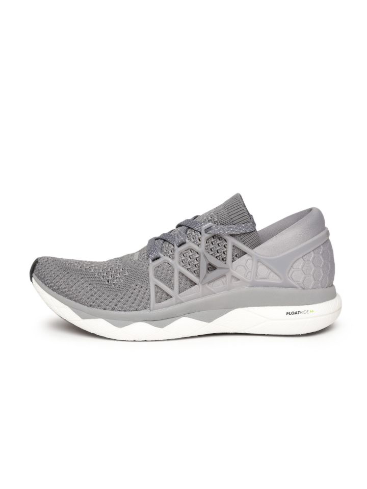 Reebok Men Grey FLOATRIDE RUN NITE Running Shoes