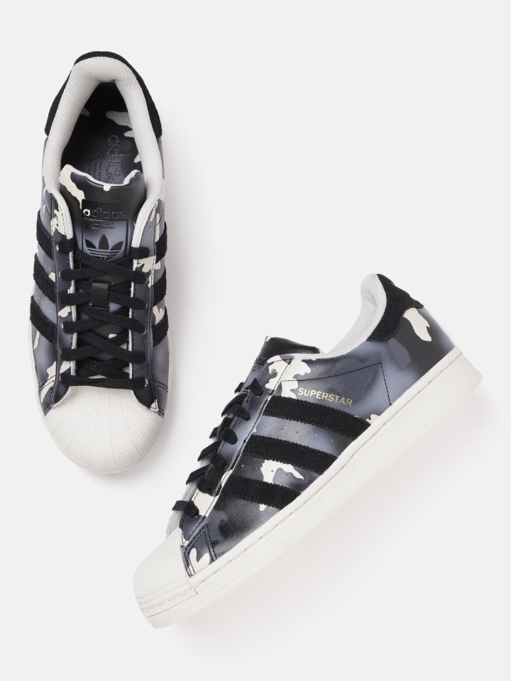 ADIDAS Originals Men Printed Superstar Sneakers