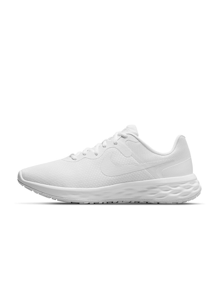 Flipkart Nike Free Tr Ultra Mens Buy Nike Men Solid Revolution - Main Image