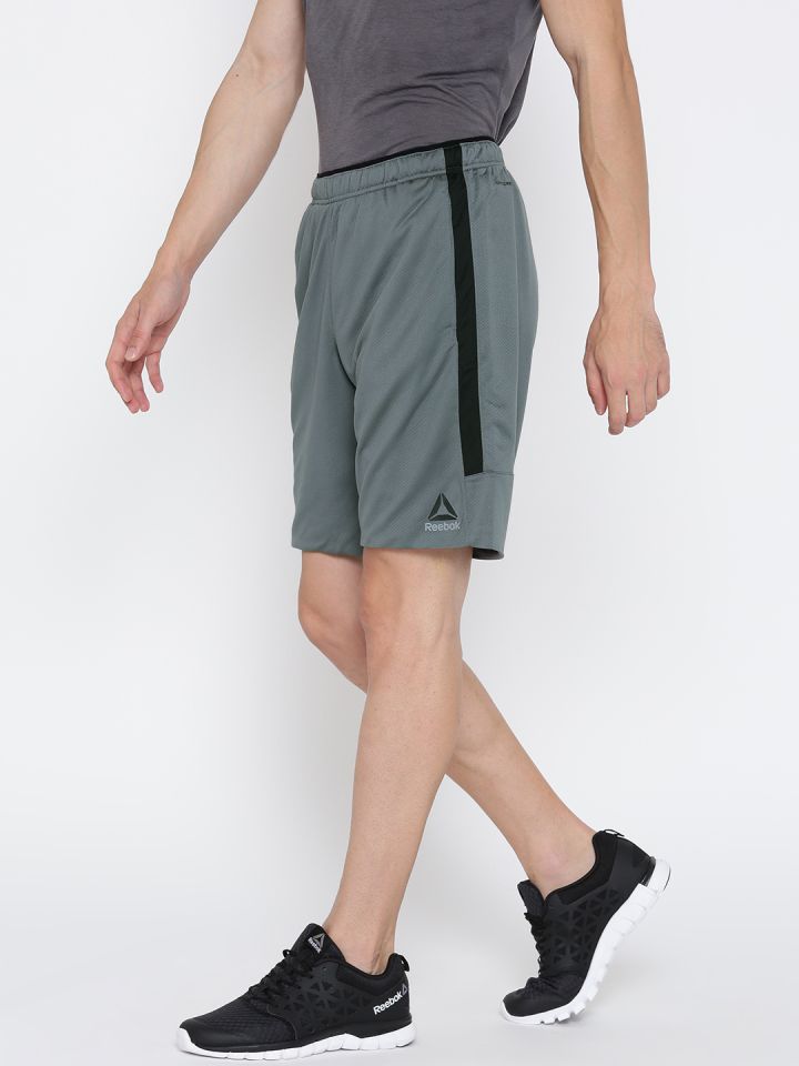 Reebok Men Grey WOR KN Training Shorts