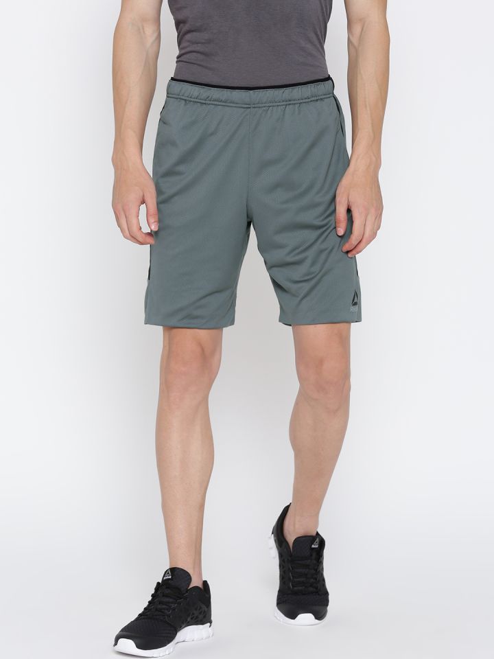 Reebok Men Grey WOR KN Training Shorts