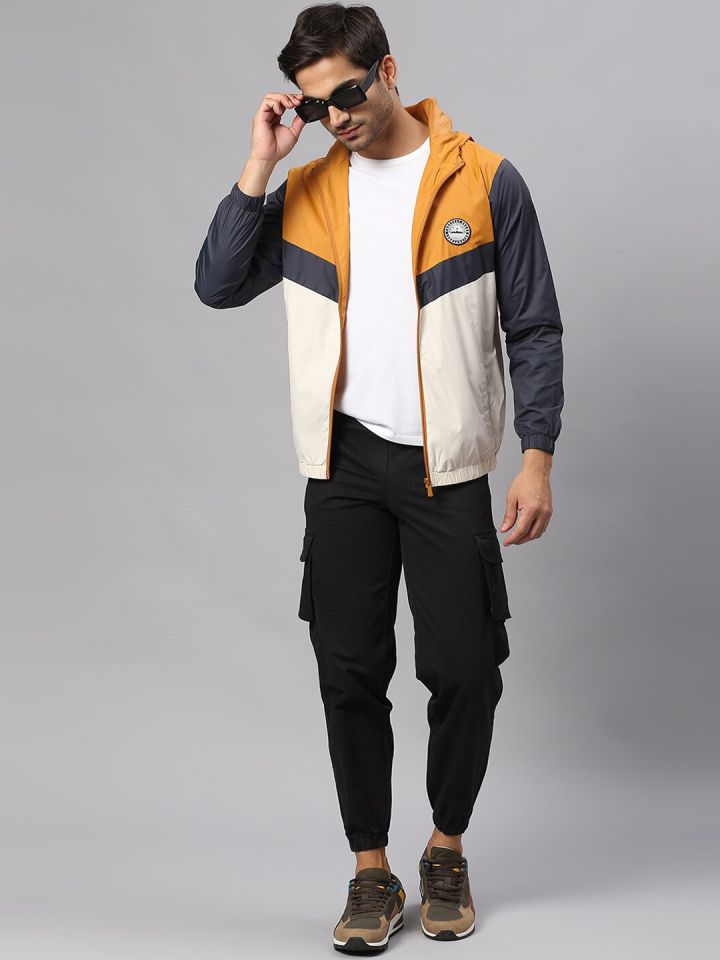Buy High Star Men Multicolor Colourblocked Lightweight Outdoor