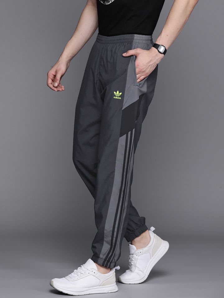 Adidas 3st track pants outlet