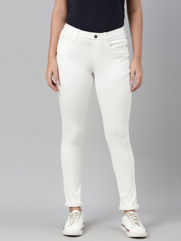 White jeggings myntra top