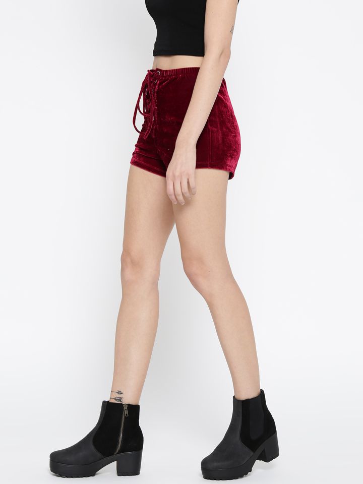 Red velvet best sale shorts forever 21