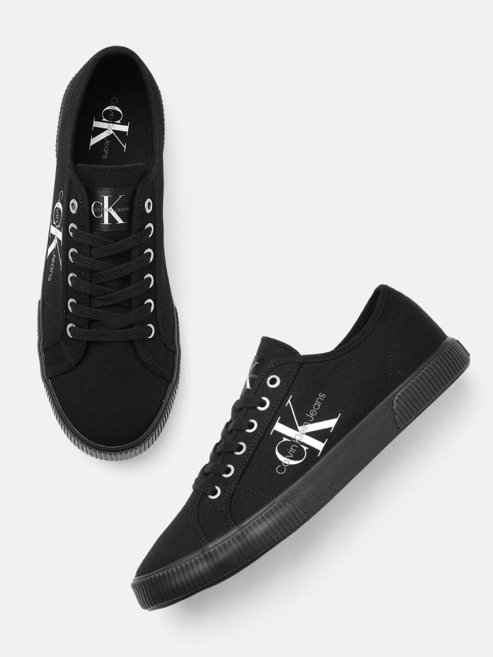 Calvin klein best sale arnold canvas trainers
