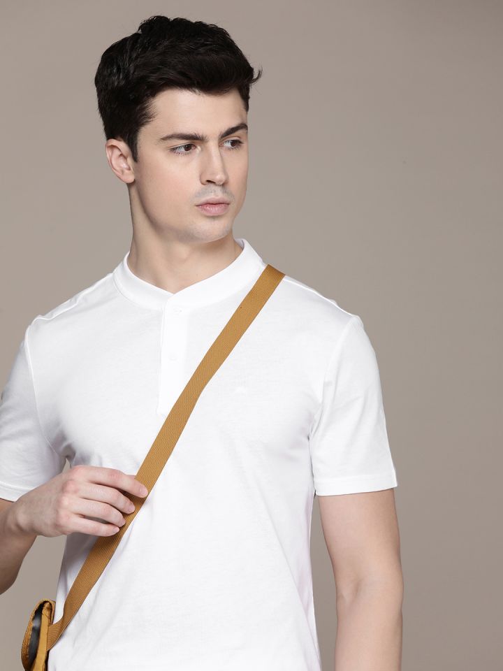 Calvin Klein Jeans Solid Henley Neck Knitted Pure Cotton T shirt
