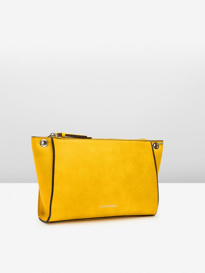 Calvin klein online jeans sling bag
