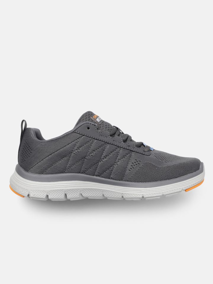 Skechers shoes hot sale on myntra