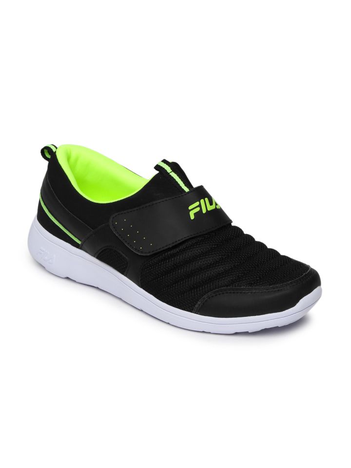 Fila smash iii black running shoes on sale