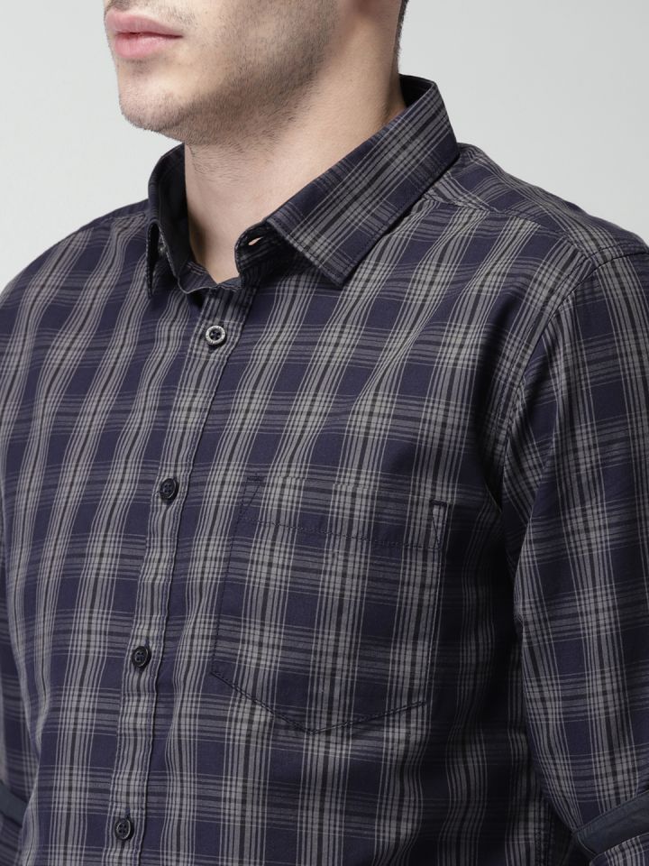 HIGHLANDER Men Navy Grey Slim Fit Checked Casual Shirt