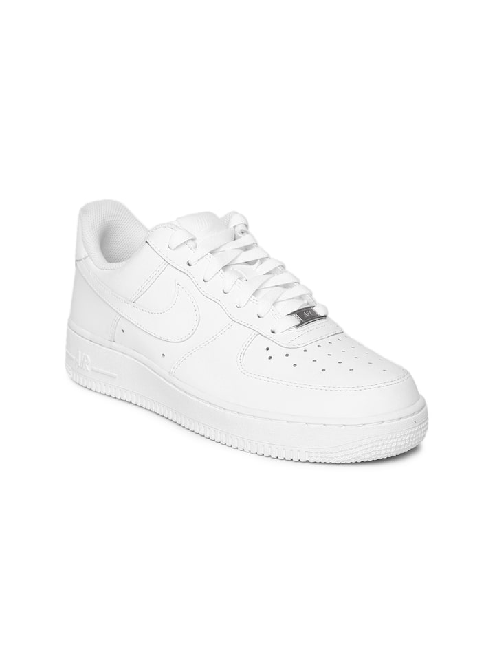 Buy TENIS WMNS AIR FORCE 1 '07 - Casual 
