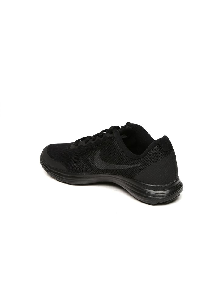 nike revolution 3 myntra