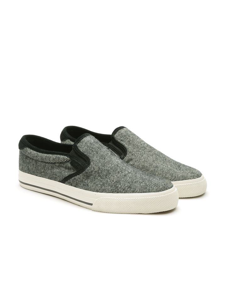 Polo ralph shop lauren vaughn sneaker