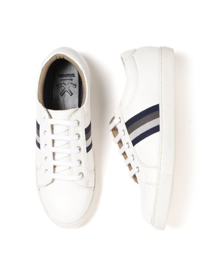 Wrogn off hotsell white sneakers