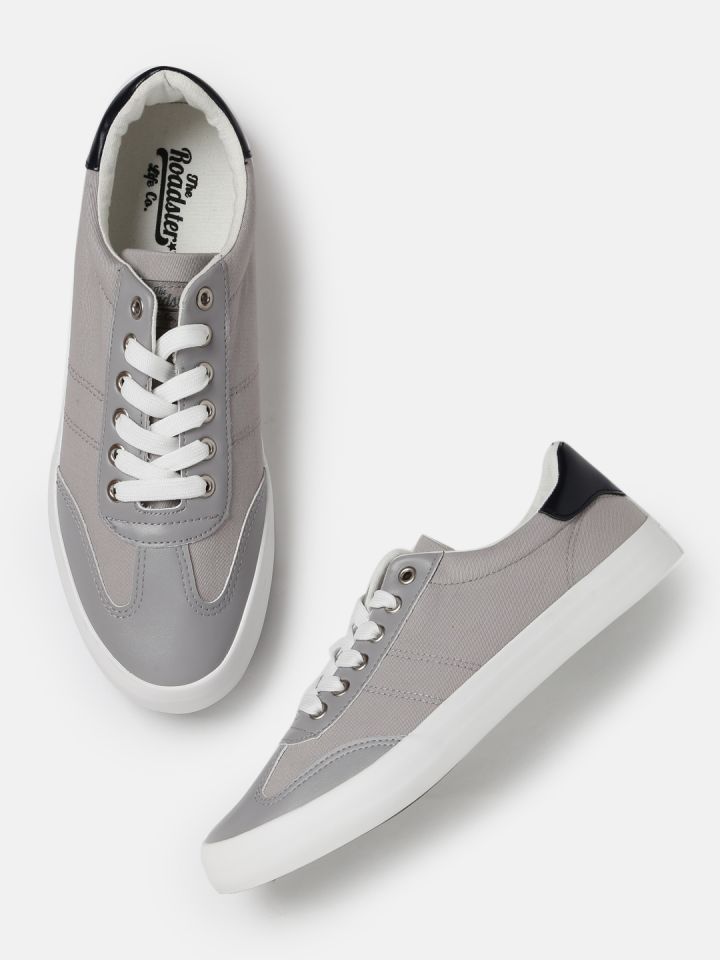 Roadster outlet shoes jabong