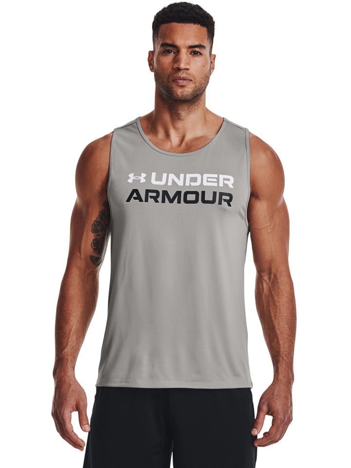 Ua signature clearance undershirt