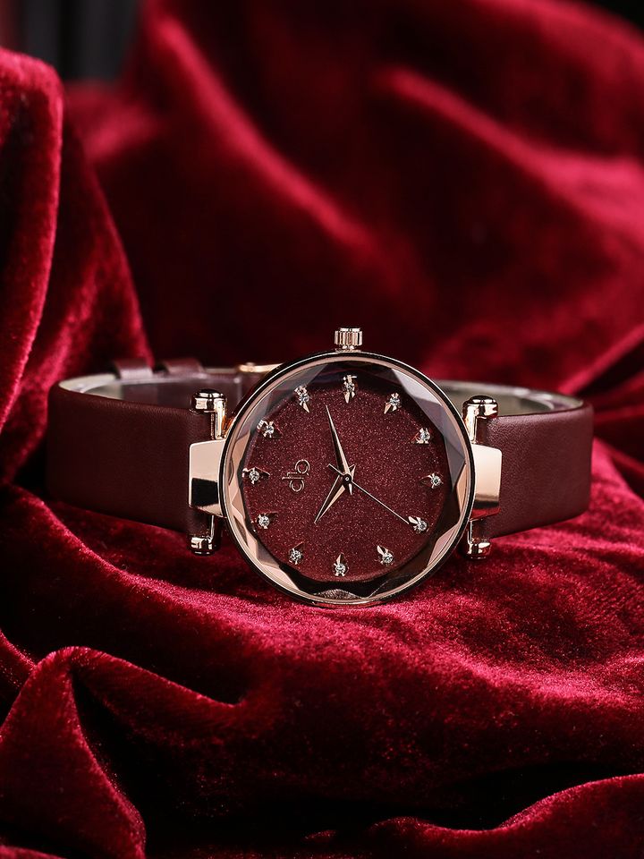 maroon watch