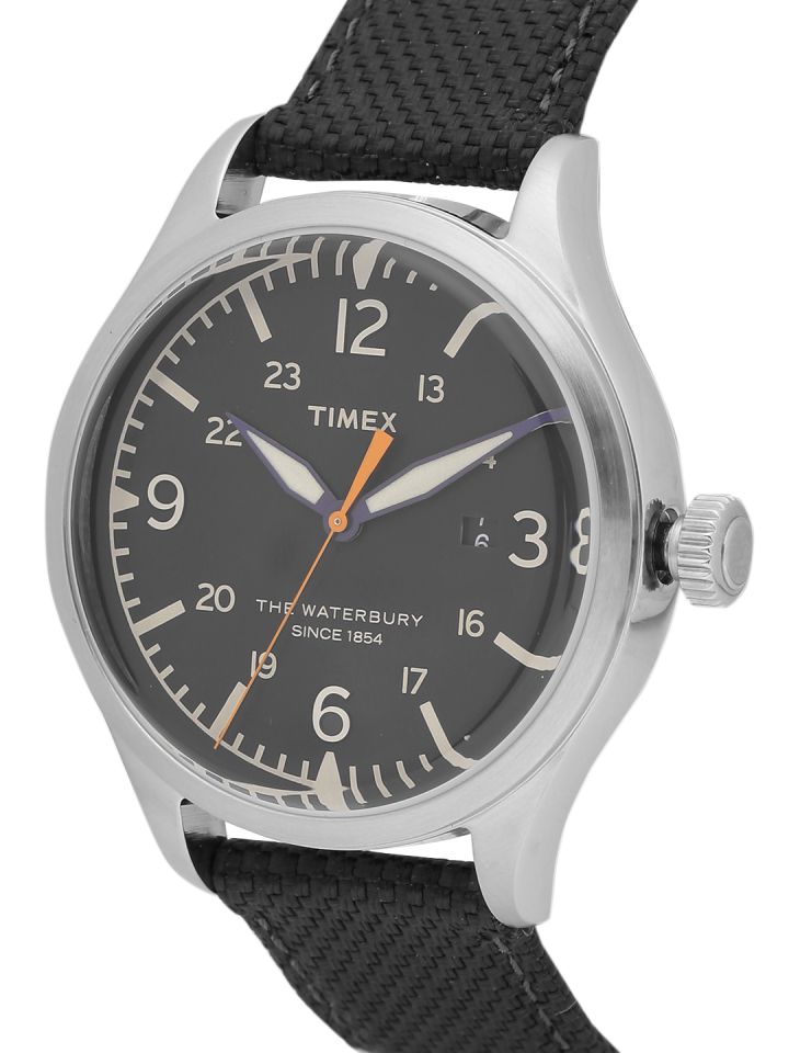 Timex Men Black Analogue Watch TW2R38500