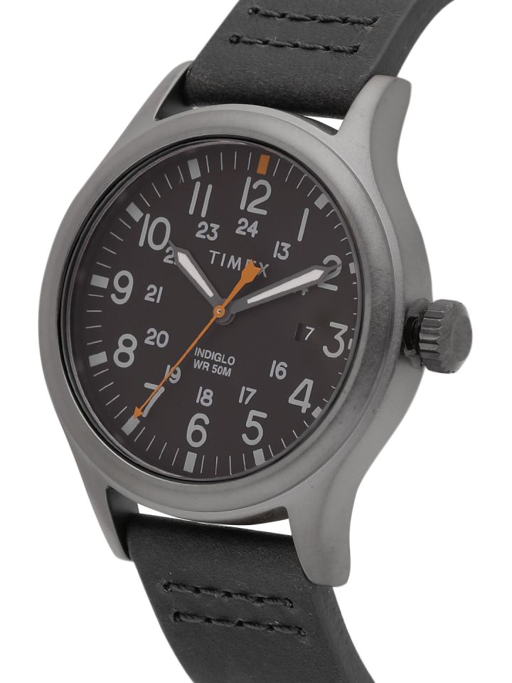 Timex Men Black Analogue Watch TW2R46500