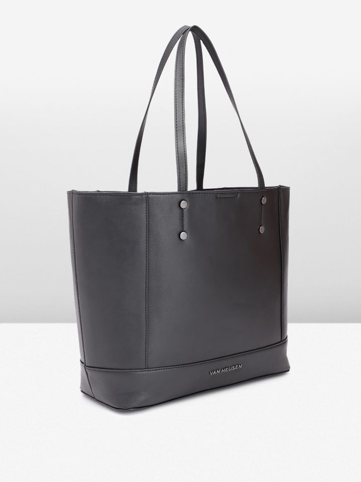 Van heusen black hotsell bag