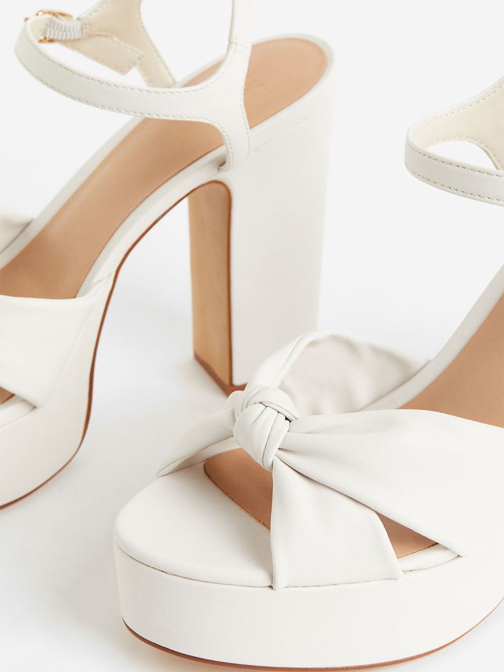 Knot sandals deals heels
