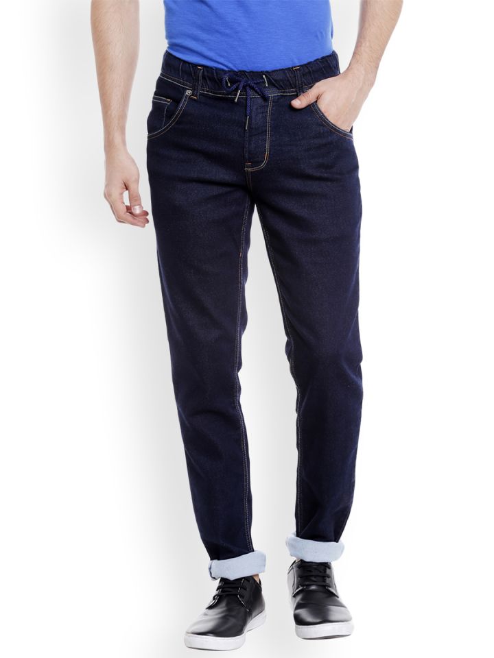 Globus jeans shop