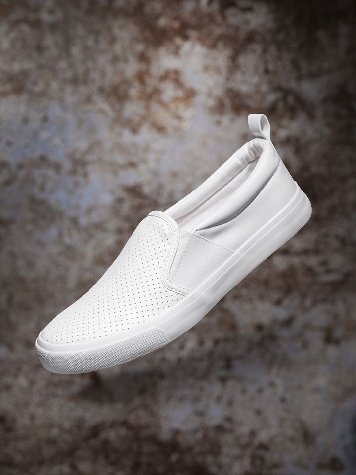 Roadster hotsell slip ons