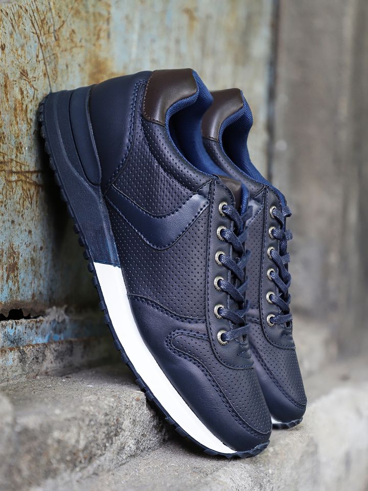 Roadster men cheap blue sneakers