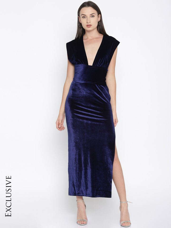 Black & Blue SOLID Wow Premium Party Wear Velvet Dress Brand Of U.O at Rs  635/piece in Delhi