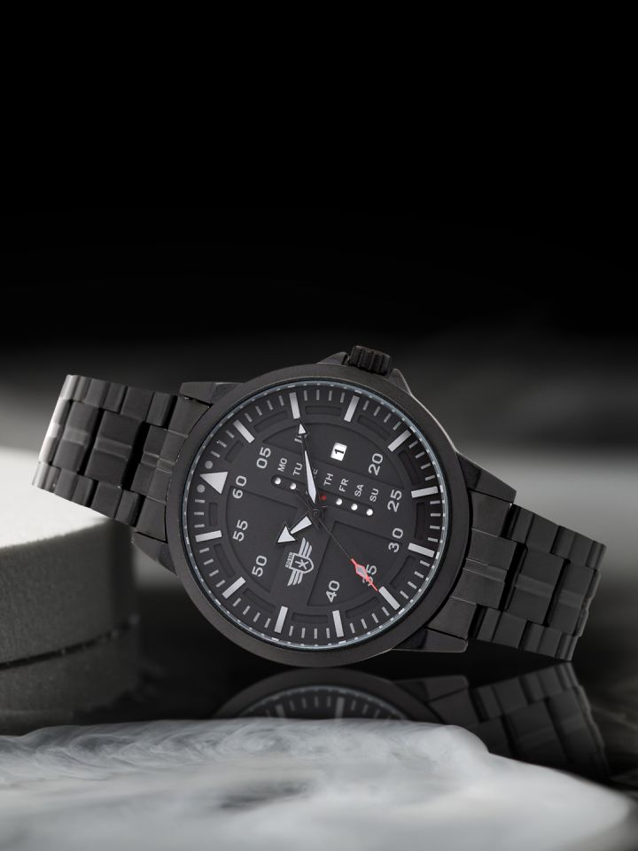Roadster Men Black Analogue Watch MFB PN LB 3018G