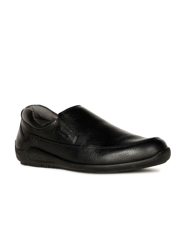 Hush puppies myntra cheap