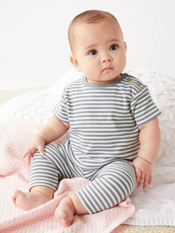 Infant fila shirt on sale
