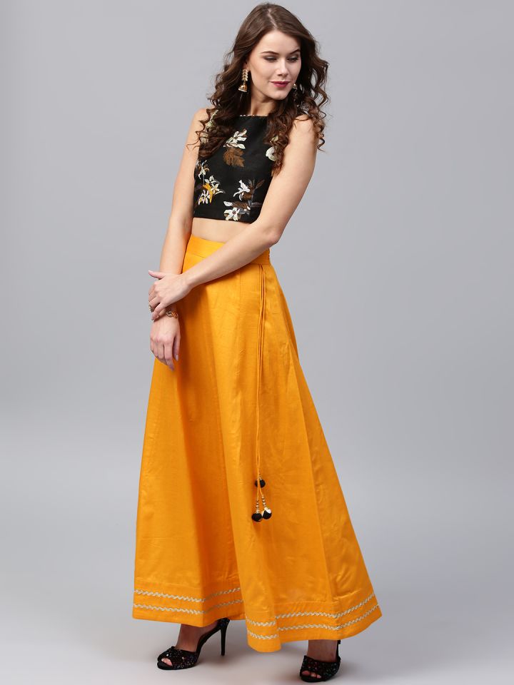 Black skirt hot sale yellow top