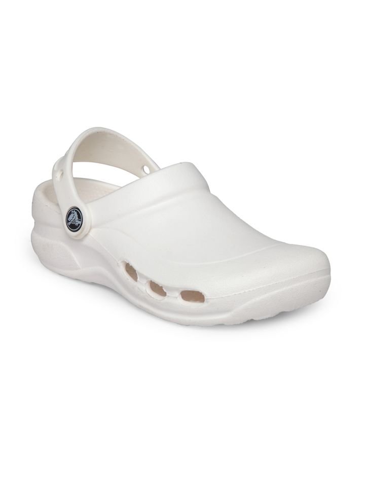 crocs for men white