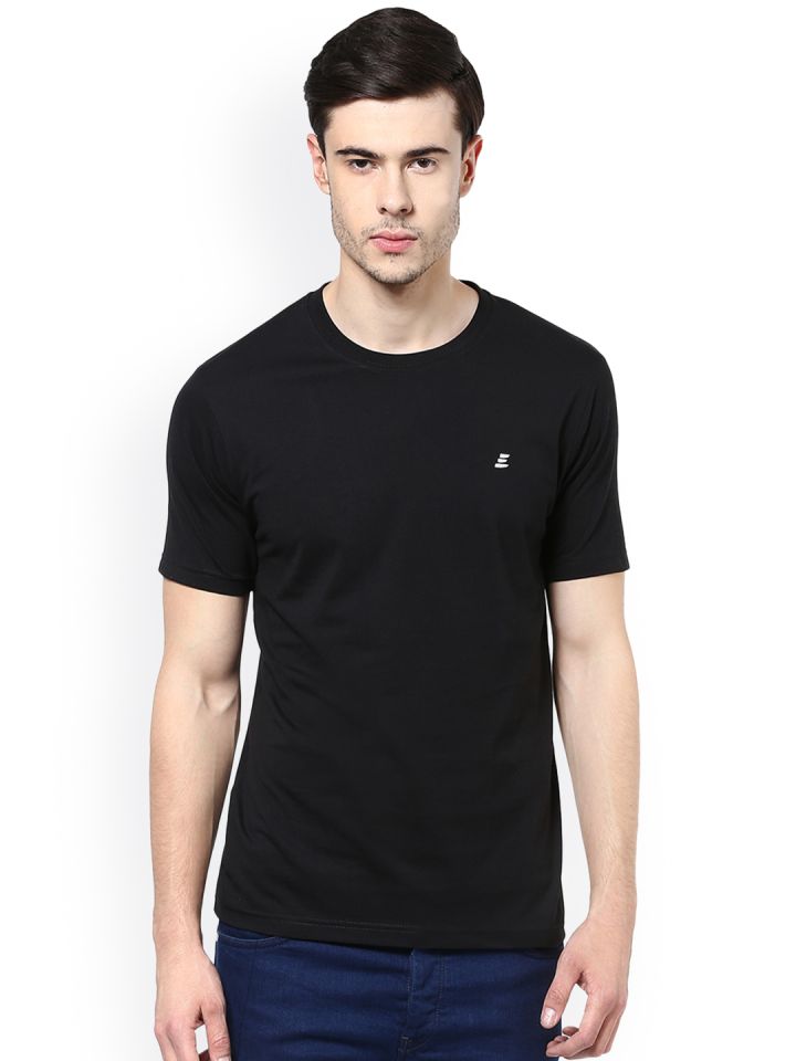 elaborado t shirt