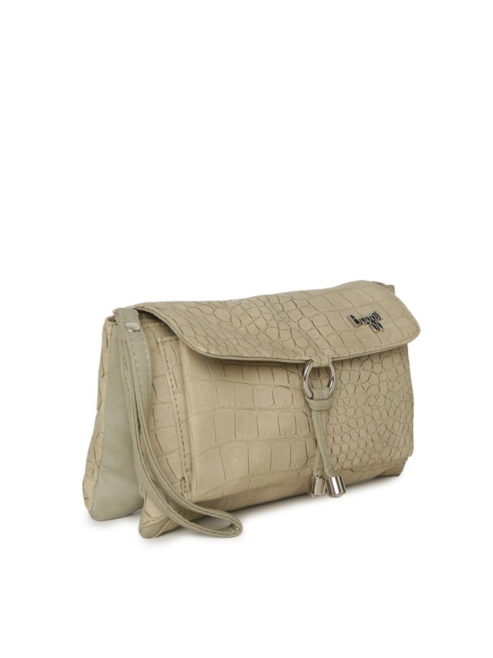 Baggit ladies purse on sale