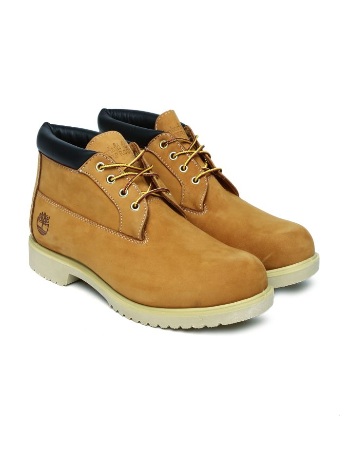 Timberland tan chukka boots hotsell