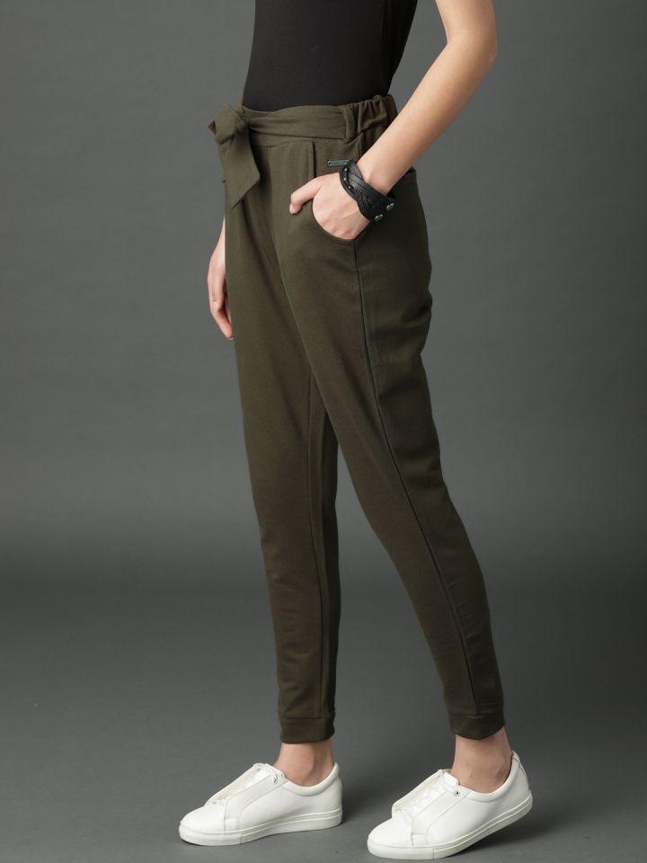 The Roadster Lifestyle Co Women Cropped Trousers Price in India Full  Specifications  Offers  DTashioncom