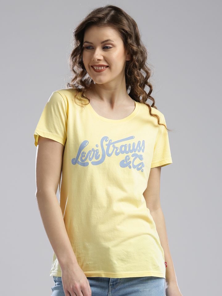 Buy Levis Women Yellow Printed Round Neck Pure Cotton T Shirt - Tshirts for  Women 2367136 | Myntra