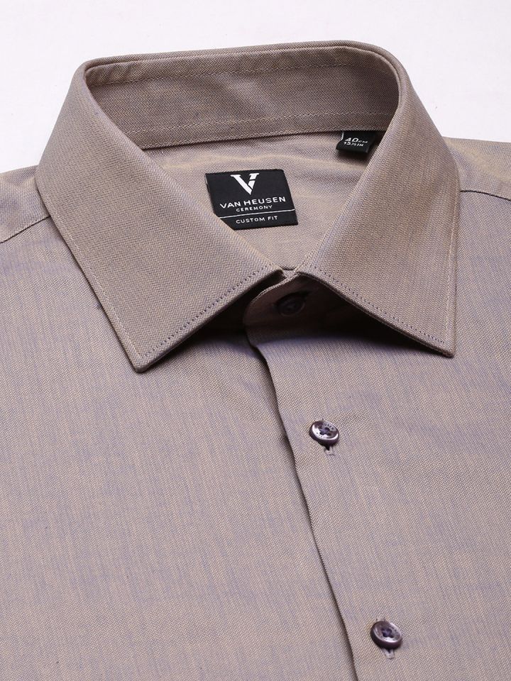 Van Heusen Taupe Window Pane Button Down Shirt Sport , Size Small 