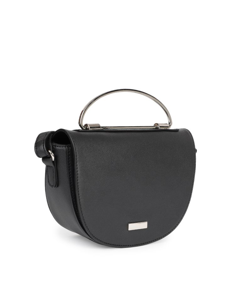 Dressberry sling sales bags myntra